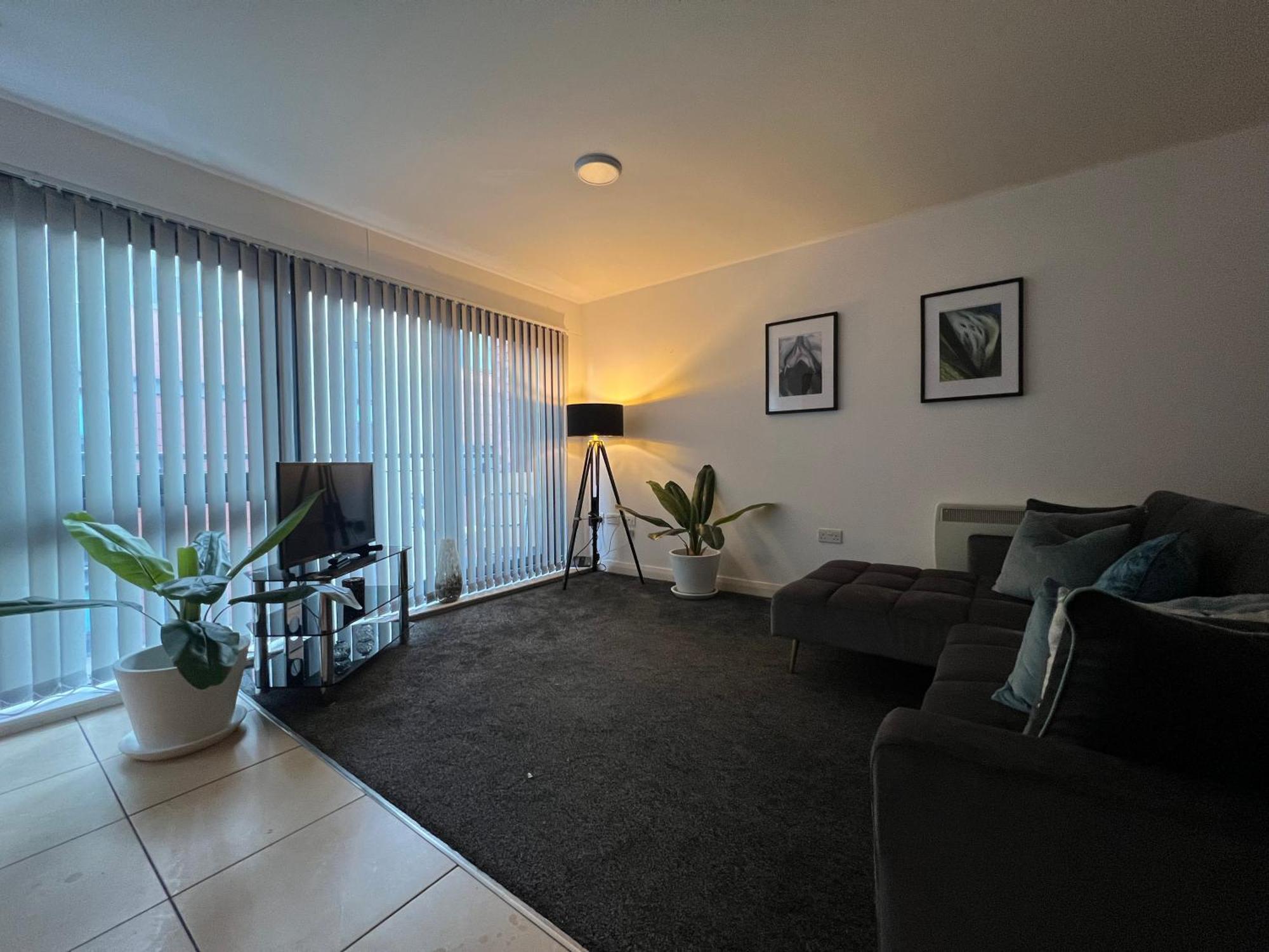 Stunning Centre Apartment, Benson Street, 1 Apartment *