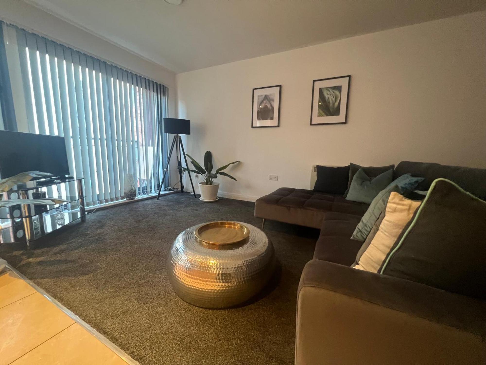 Stunning Centre Apartment, Benson Street, 1 *
